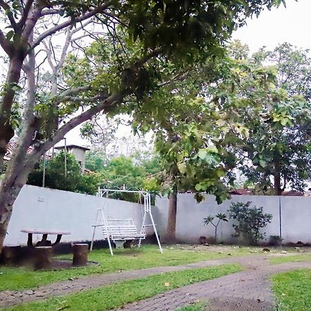 Stairway Way To Heaven Apartment Ambalangoda  Luaran gambar