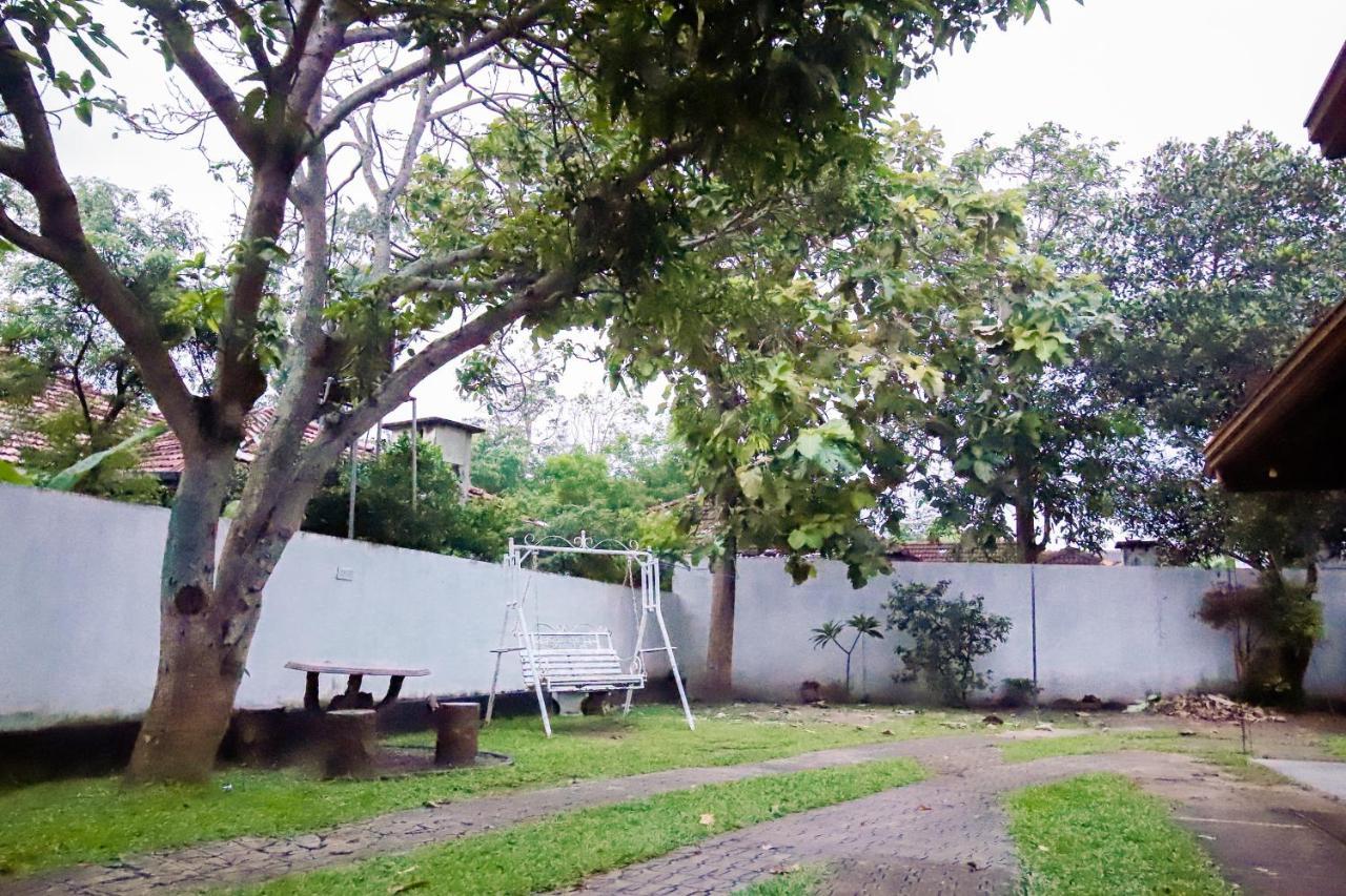 Stairway Way To Heaven Apartment Ambalangoda  Luaran gambar
