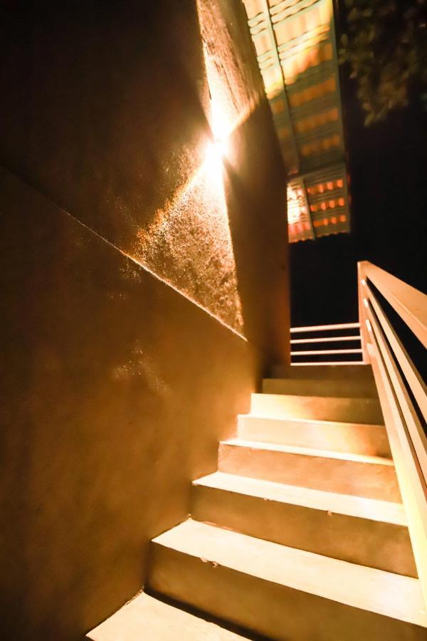 Stairway Way To Heaven Apartment Ambalangoda  Luaran gambar
